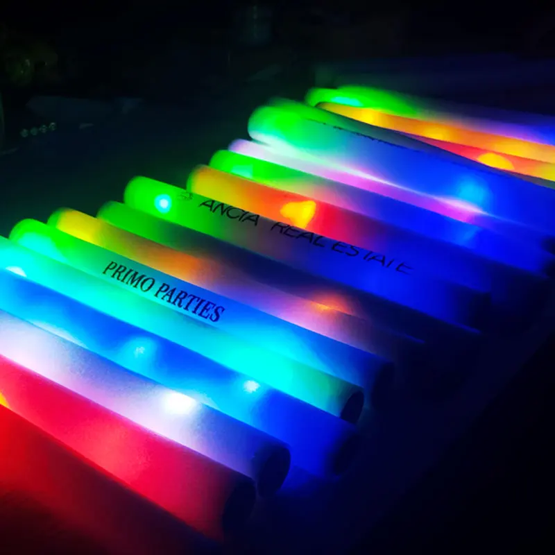 Spersonalizowane LED-owe pałec – Flashing Led Foam Sticks Party recenzja i cena